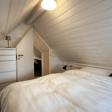 Panoramic Sea-view With Balcony Centre شقة *