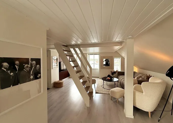 公寓 Panoramic Sea-view With Balcony Centre