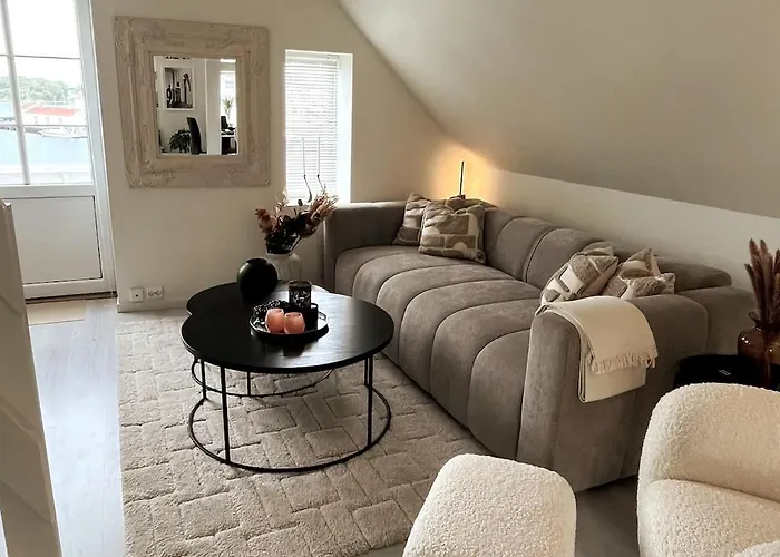 公寓 Panoramic Sea-view With Balcony Centre